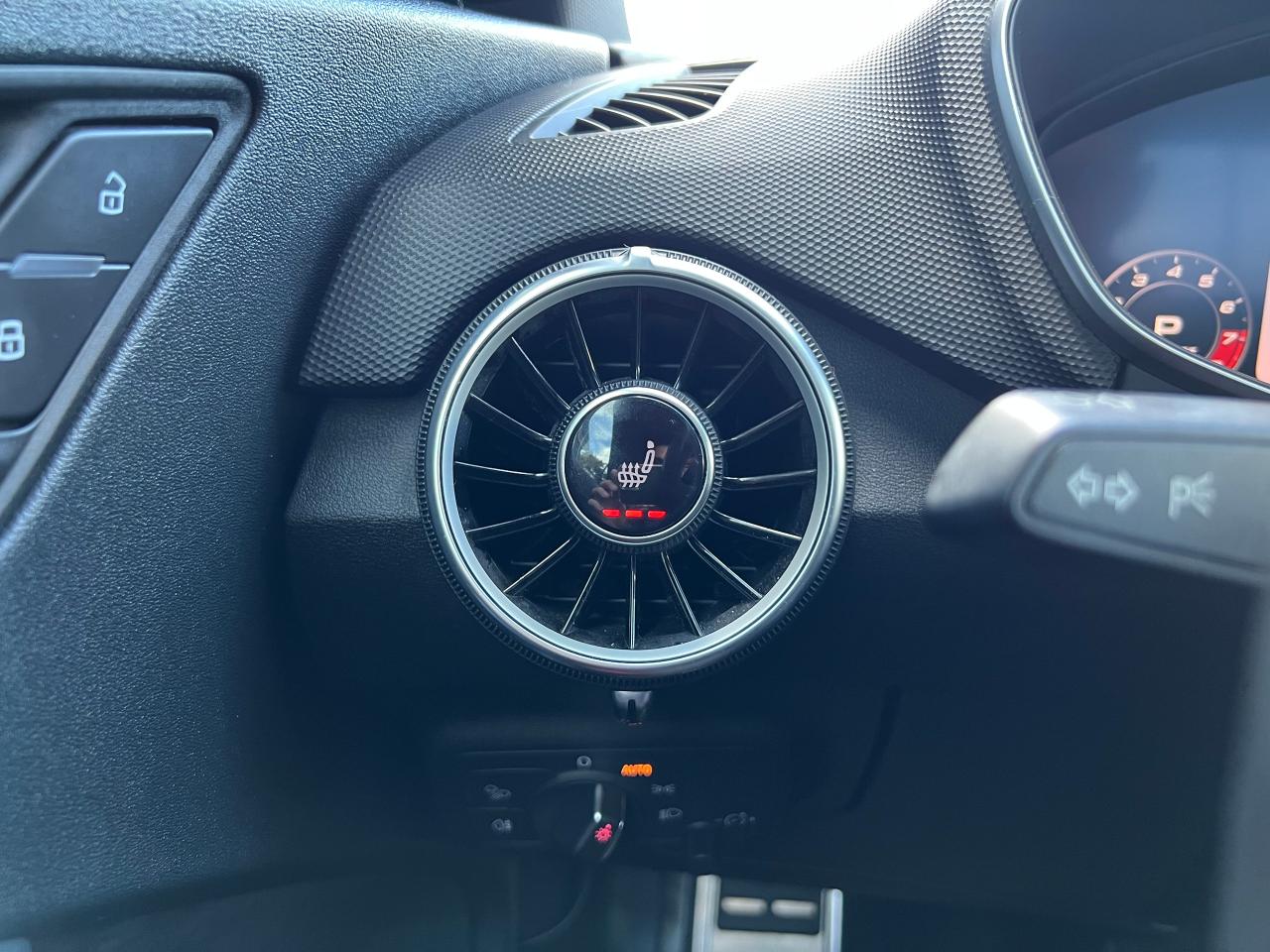 2018 Audi TTS Warranty Included Low KM No Accident Apple Carplay - Photo #38