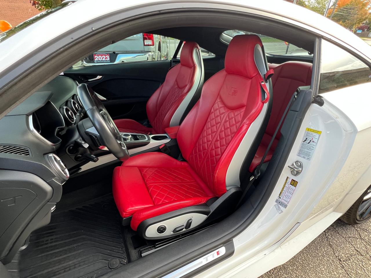 2018 Audi TTS Warranty Included Low KM No Accident Apple Carplay - Photo #2