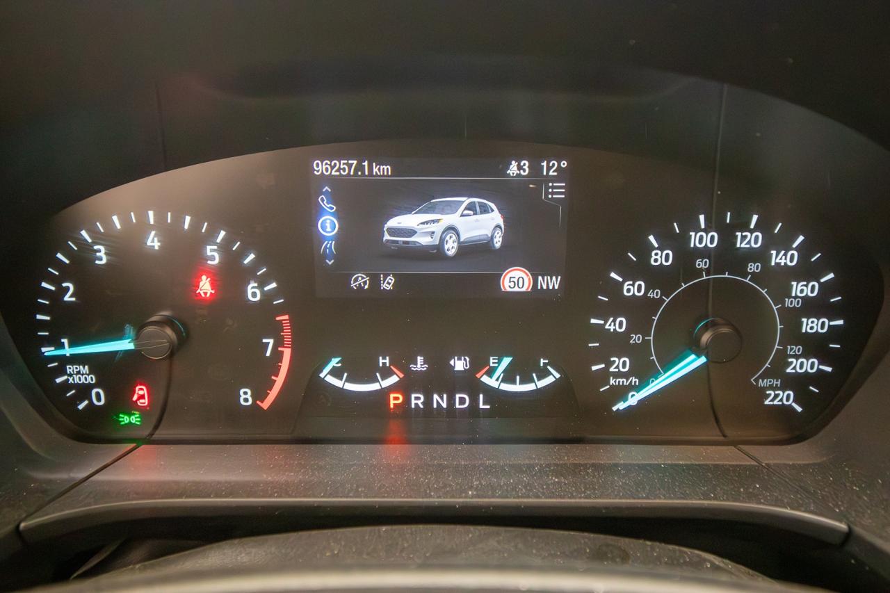 2021 Ford Escape SEL 4WD Photo5