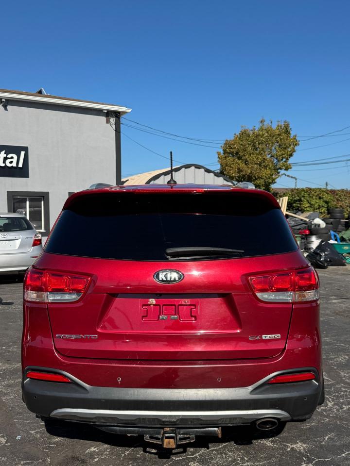 2016 Kia Sorento 2.0L Turbo EX - Photo #6