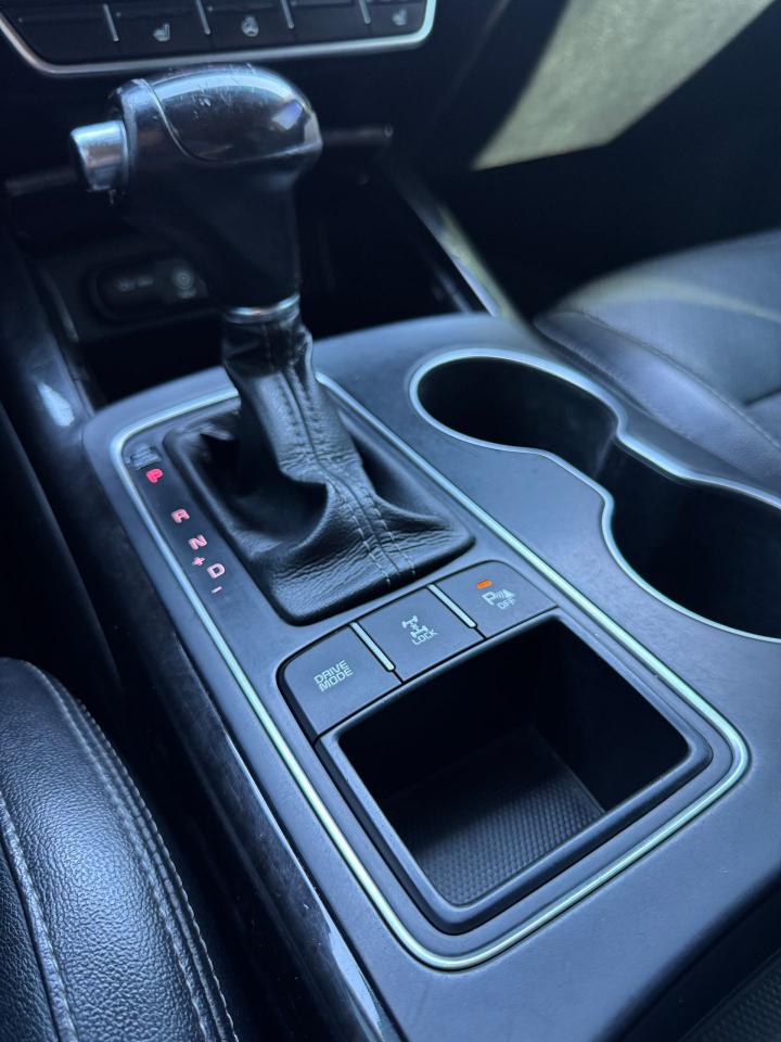 2016 Kia Sorento 2.0L Turbo EX - Photo #12