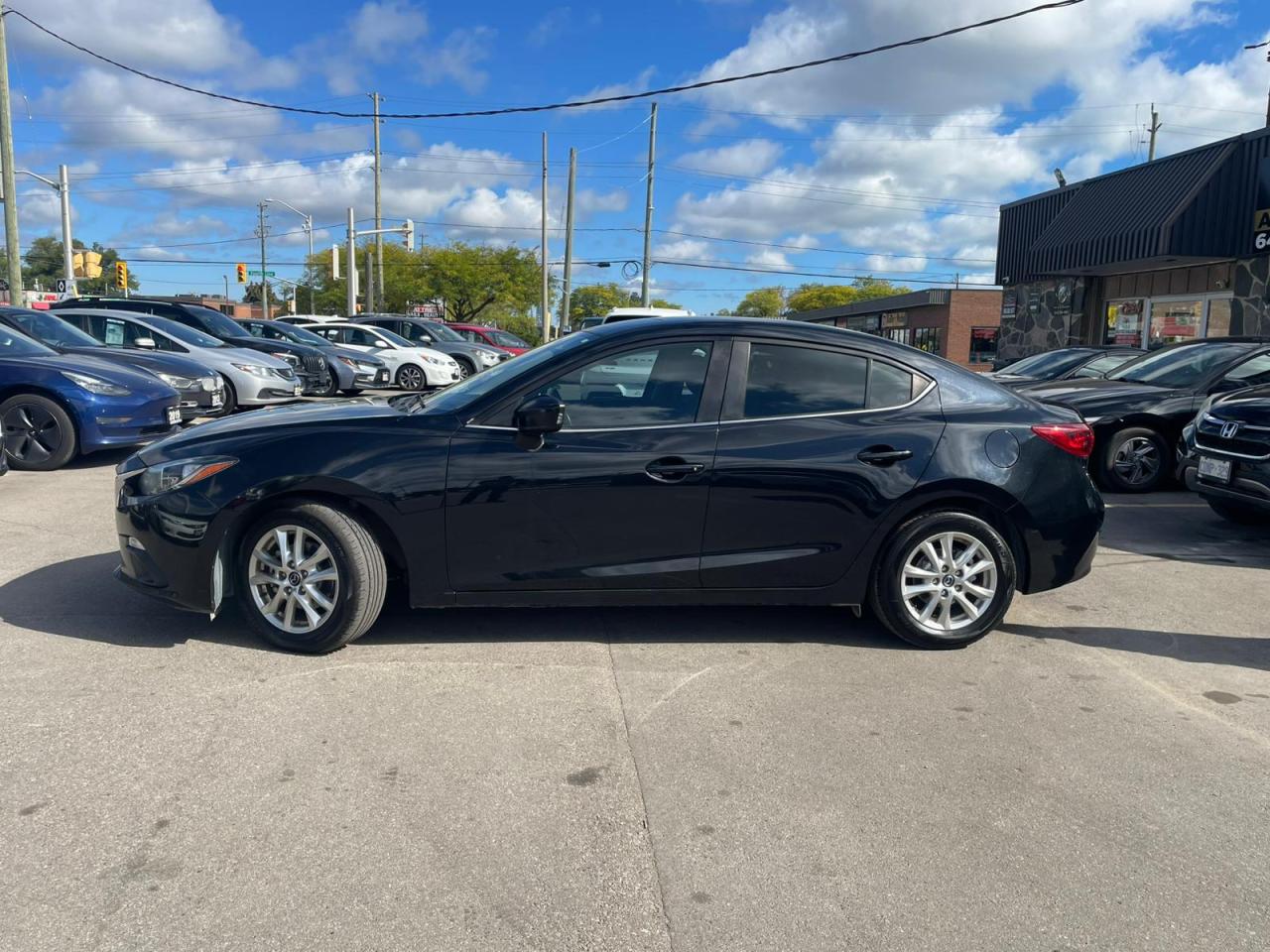 2016 Mazda MAZDA3 AUTO NEW BRAKES CERTIFED NAVIGAT CAMERA BLUETHOOTH - Photo #3