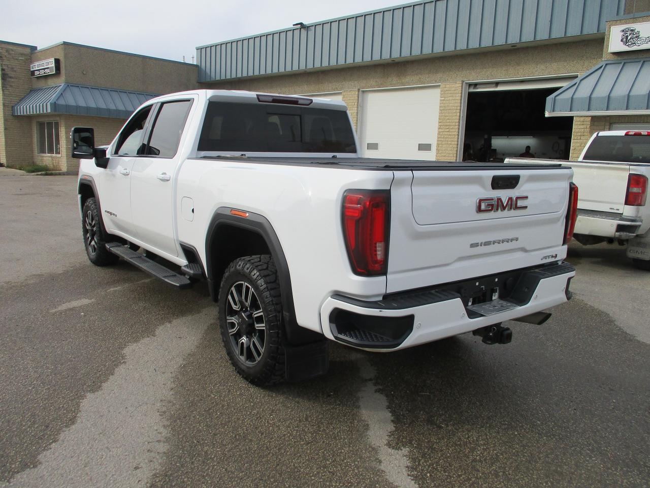 2020 GMC Sierra 2500 AT4 - Photo #6