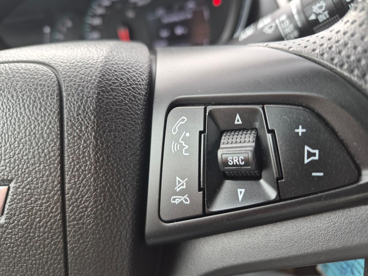 2019 Chevrolet Trax LT AWD, BU Cam, Remote, Wifi, Apple Carplay - Photo #12