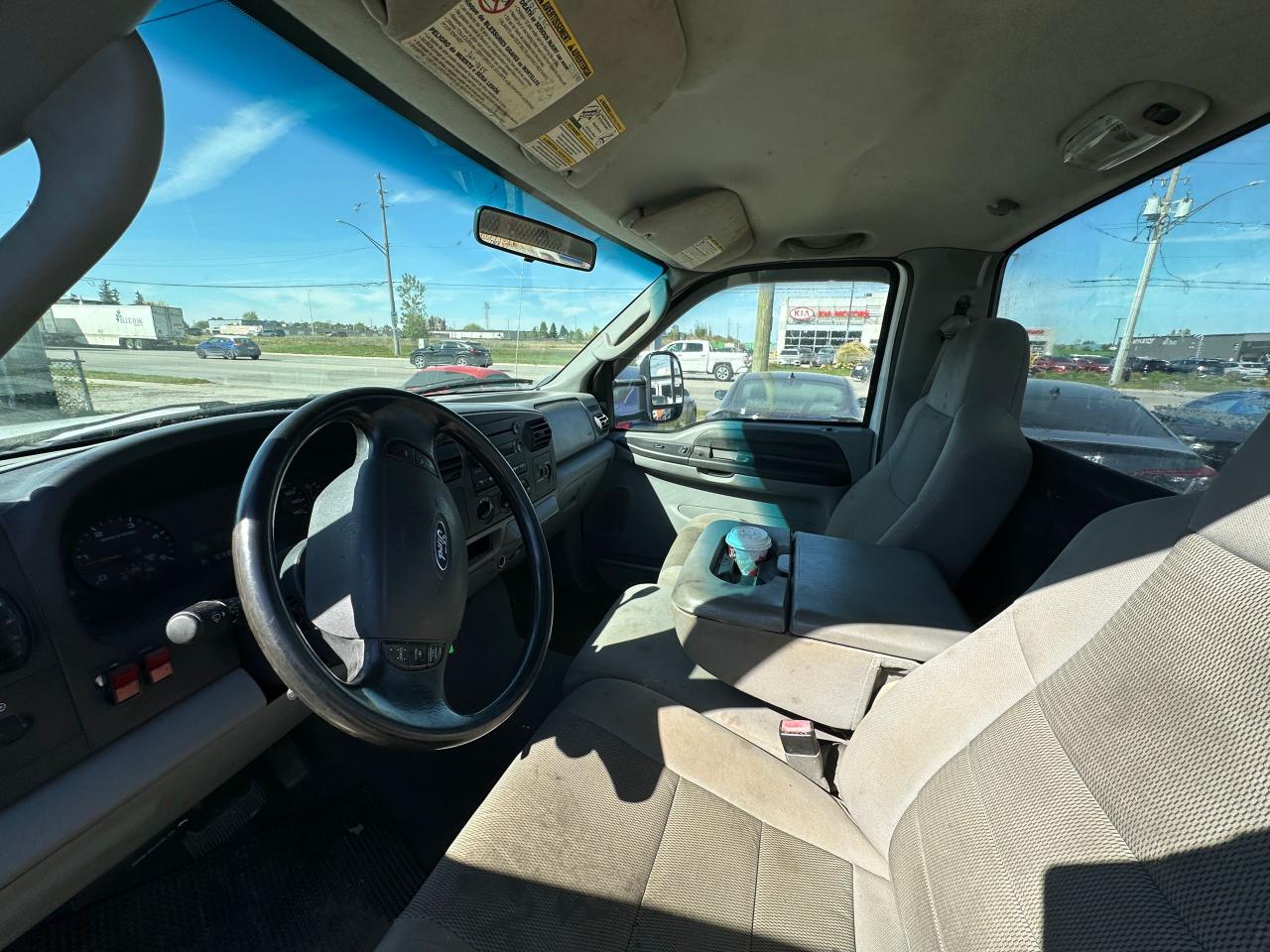 2005 Ford F-550 XLT, DIESEL, 5TH WHEEL,SERVICED, RUNS GREAT, AS IS - Photo #12