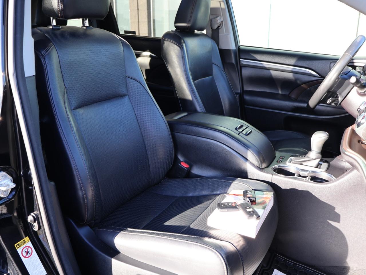 2017 Toyota Highlander HYBRID LIMITED AWD CERTIFIED CAMERA NAV BLUETOOTH LEATHER HEATED SEATS PANO ROOF CRUISE ALLOYS - Photo #22