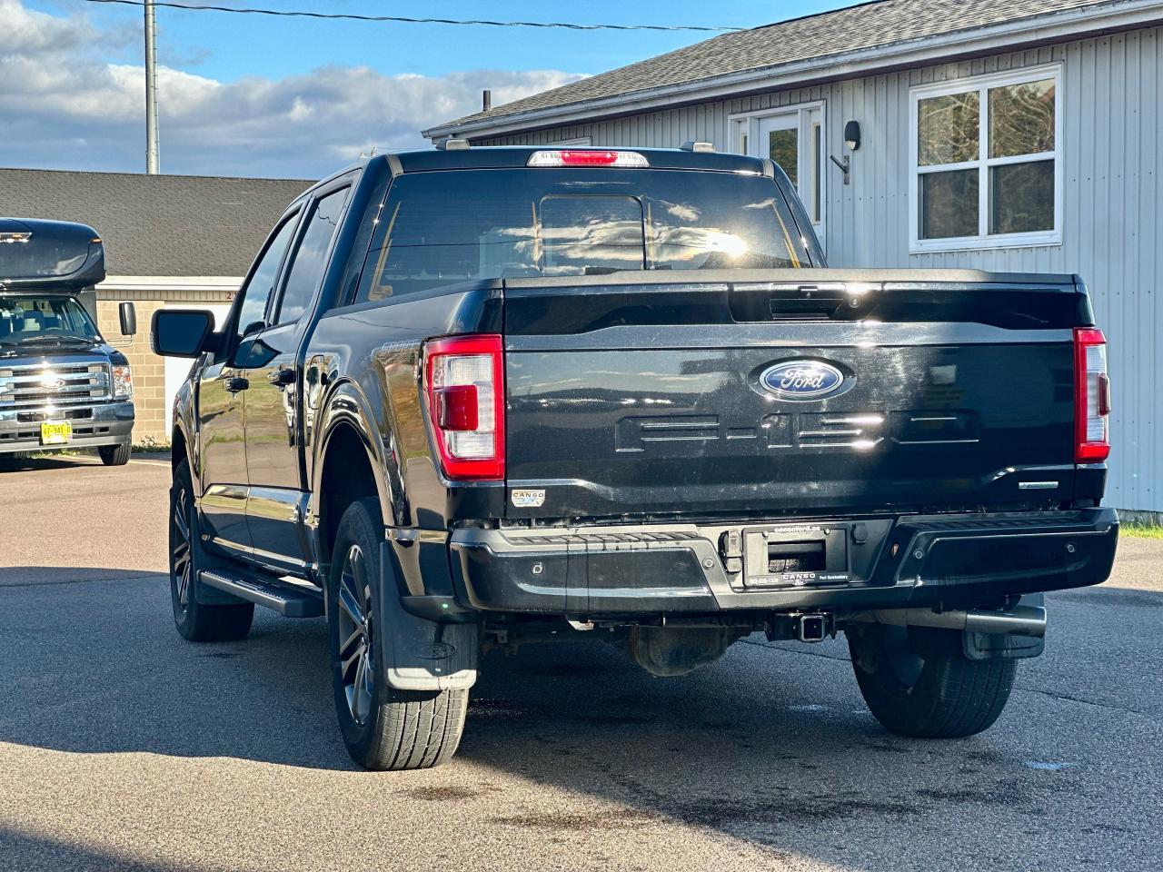 2022 Ford F-150 LARIAT 4X4 SUPERCREW W/ 1 OWNER Photo5