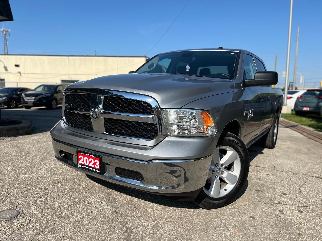 2023 RAM 1500 Classic SLT Low KM Backup Cam AWD FACTORY WARRANTY VALID - Photo #18