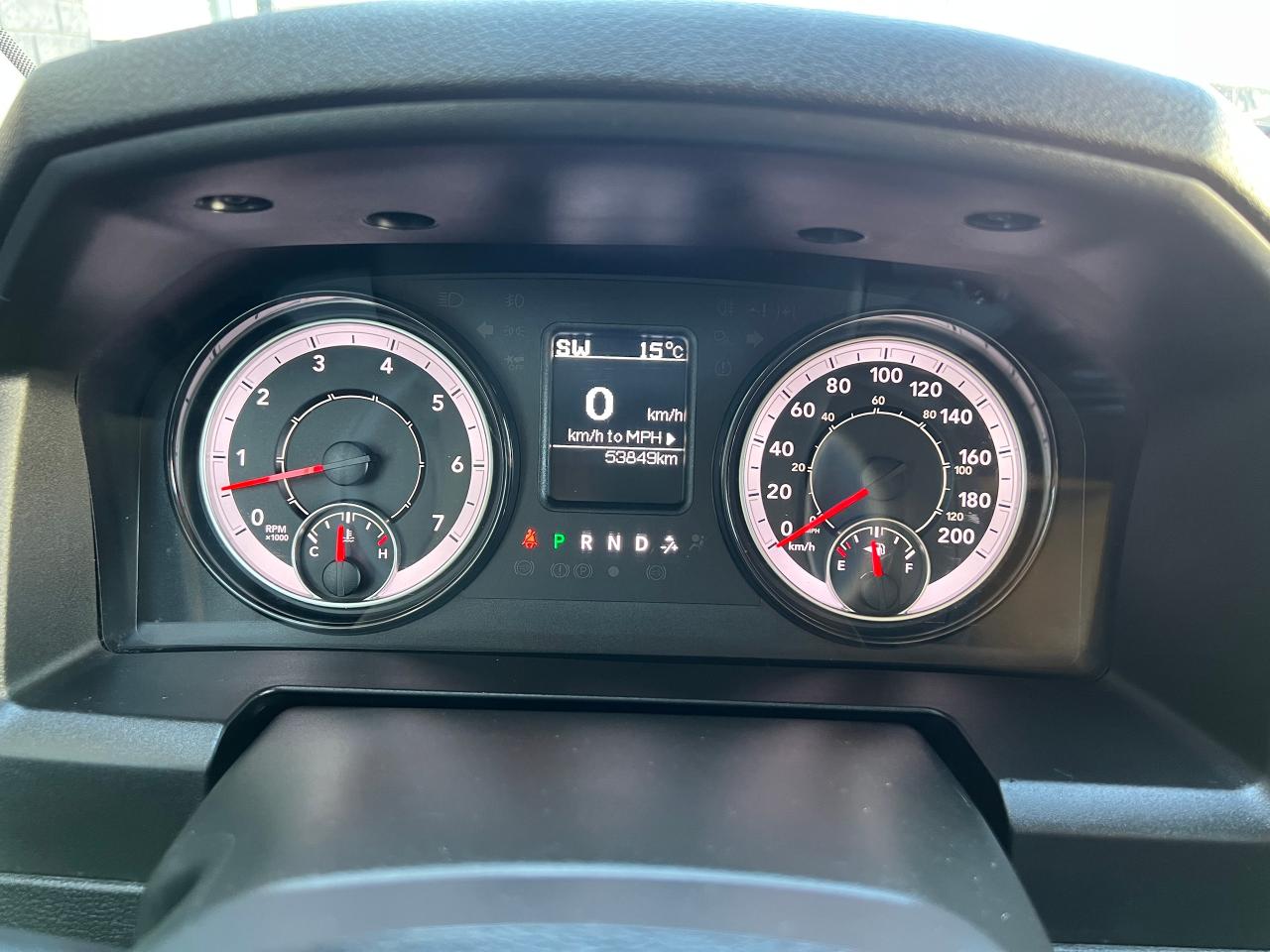 2023 RAM 1500 Classic SLT Low KM Backup Cam AWD FACTORY WARRANTY VALID - Photo #28