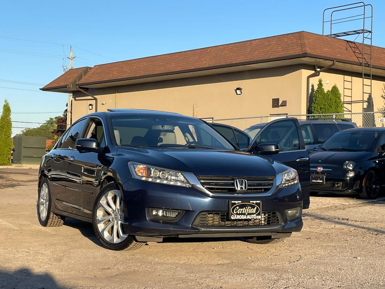 2015 Honda Accord TOURING NO ACCIDENT LEATHER NAVIGATION CERTIFED - Photo #2