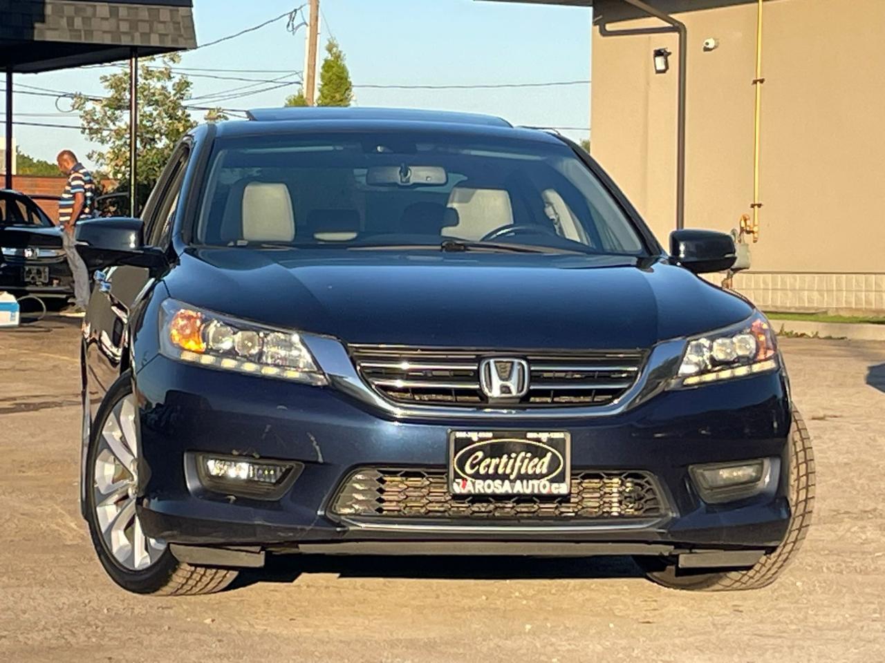 2015 Honda Accord TOURING NO ACCIDENT LEATHER NAVIGATION CERTIFED Photo4