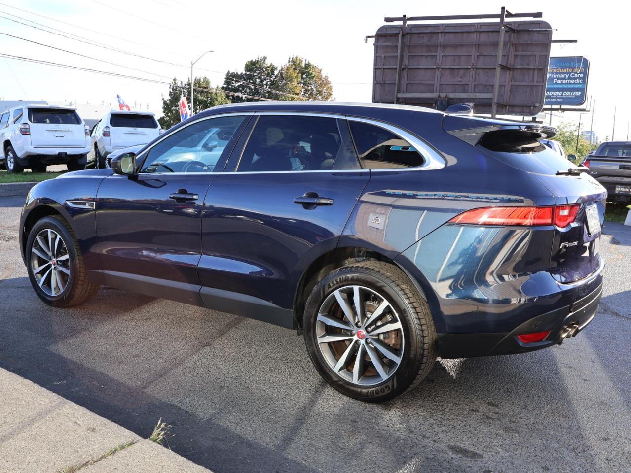 2019 Jaguar F-PACE 20d PRESTIGE AWD CERTIFIED *JAGUAR MAINTAIN* CAMERA NAV BLUETOOTH LEATHER HEATED SEATS CRUISE ALLOYS Photo4