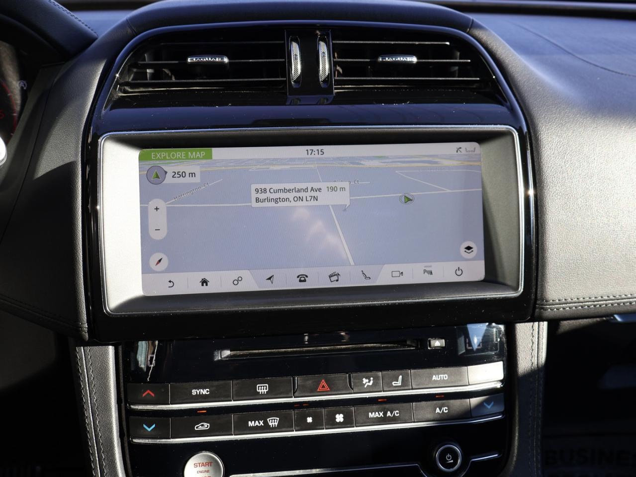 2019 Jaguar F-PACE 20d PRESTIGE AWD CERTIFIED *JAGUAR MAINTAIN* CAMERA NAV BLUETOOTH LEATHER HEATED SEATS CRUISE ALLOYS - Photo #28