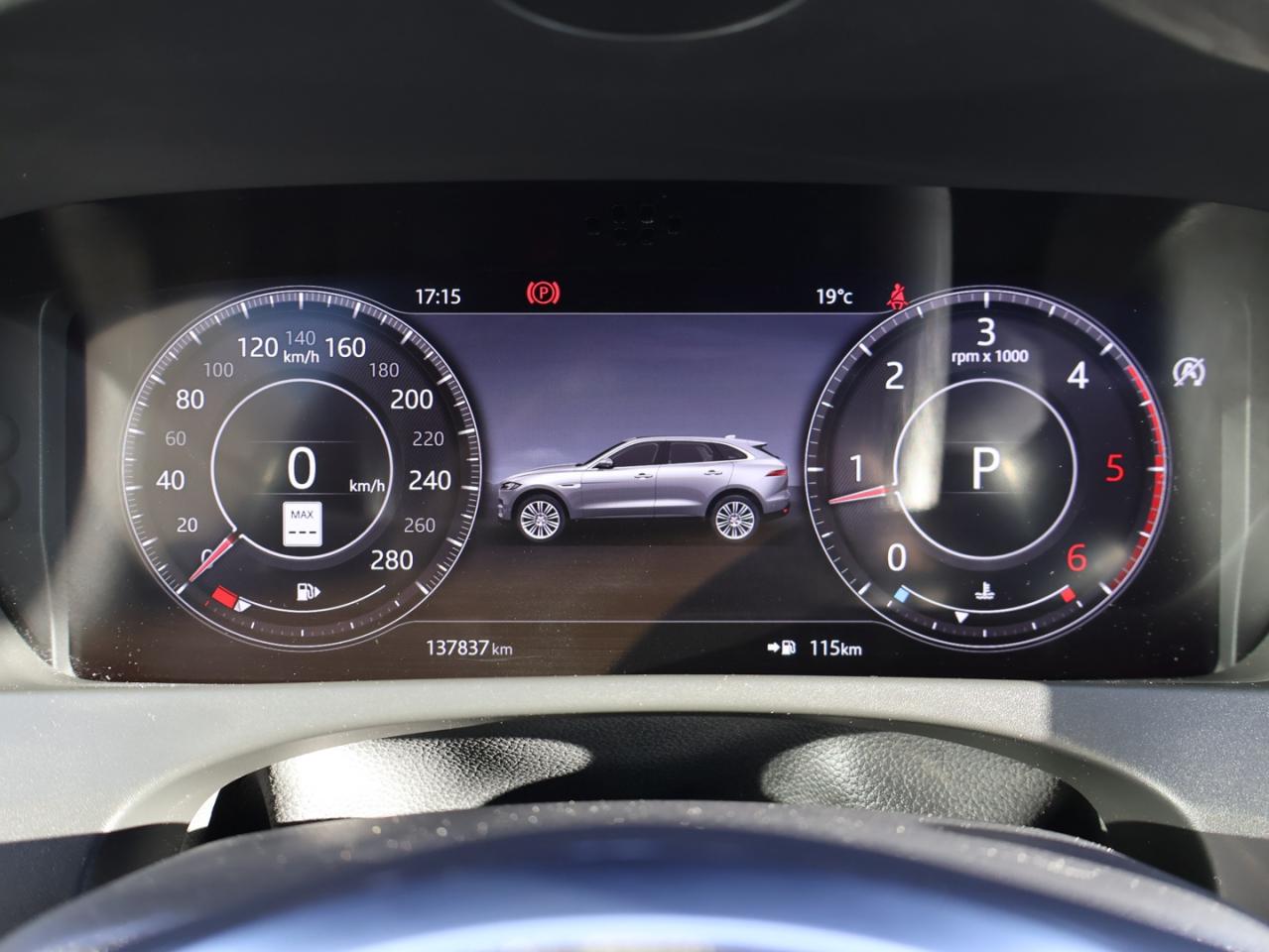 2019 Jaguar F-PACE 20d PRESTIGE AWD CERTIFIED *JAGUAR MAINTAIN* CAMERA NAV BLUETOOTH LEATHER HEATED SEATS CRUISE ALLOYS - Photo #52