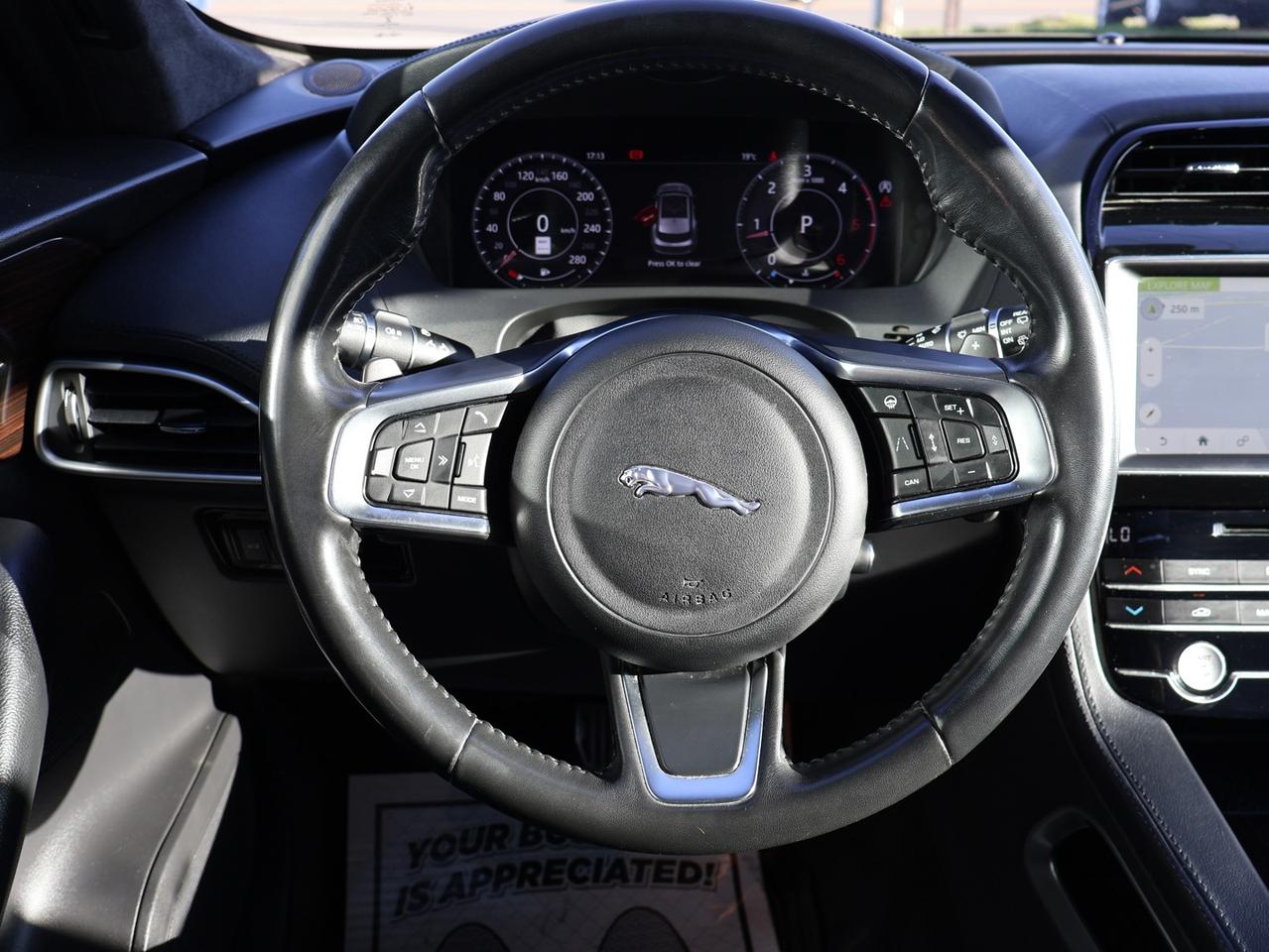 2019 Jaguar F-PACE 20d PRESTIGE AWD CERTIFIED *JAGUAR MAINTAIN* CAMERA NAV BLUETOOTH LEATHER HEATED SEATS CRUISE ALLOYS Photo