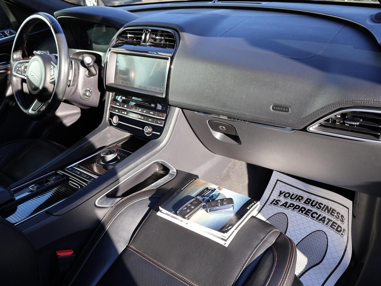 2019 Jaguar F-PACE 20d PRESTIGE AWD CERTIFIED *JAGUAR MAINTAIN* CAMERA NAV BLUETOOTH LEATHER HEATED SEATS CRUISE ALLOYS Photo