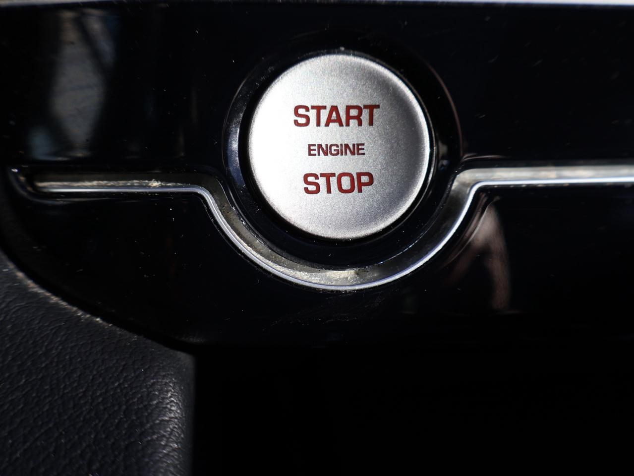 2019 Jaguar F-PACE 20d PRESTIGE AWD CERTIFIED *JAGUAR MAINTAIN* CAMERA NAV BLUETOOTH LEATHER HEATED SEATS CRUISE ALLOYS Photo