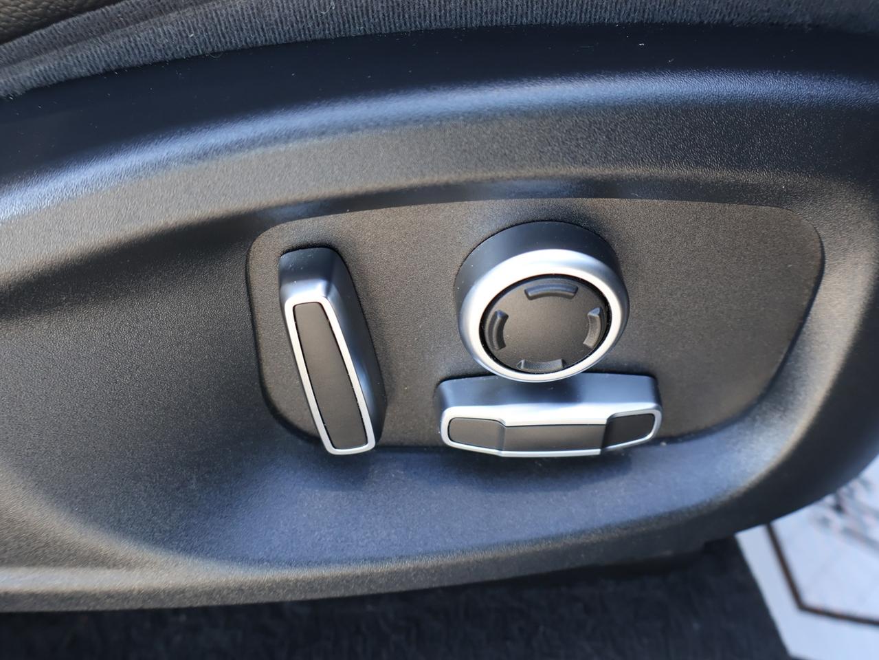 2019 Jaguar F-PACE 20d PRESTIGE AWD CERTIFIED *JAGUAR MAINTAIN* CAMERA NAV BLUETOOTH LEATHER HEATED SEATS CRUISE ALLOYS Photo