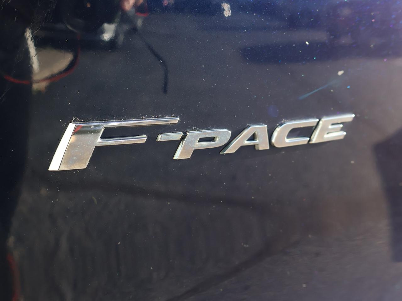 2019 Jaguar F-PACE 20d PRESTIGE AWD CERTIFIED *JAGUAR MAINTAIN* CAMERA NAV BLUETOOTH LEATHER HEATED SEATS CRUISE ALLOYS Photo