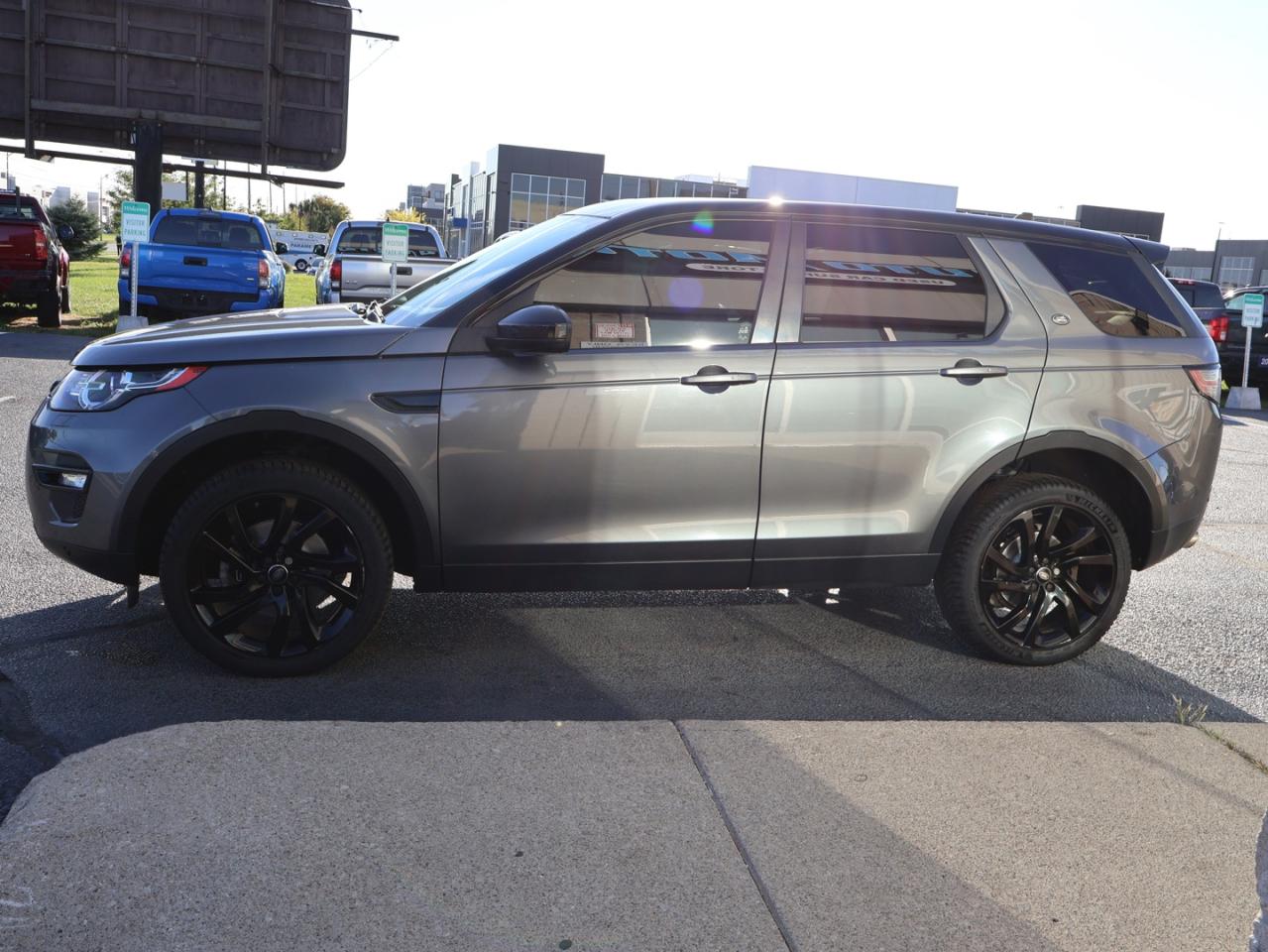 2016 Land Rover Discovery Sport HSE LUXURY AWD CERTIFIED *L.R MAINTAIN* CAMERA BLUETOOTH LEATHER HEATED SEATS PANO ROOF CRUISE ALLOYS - Photo #4