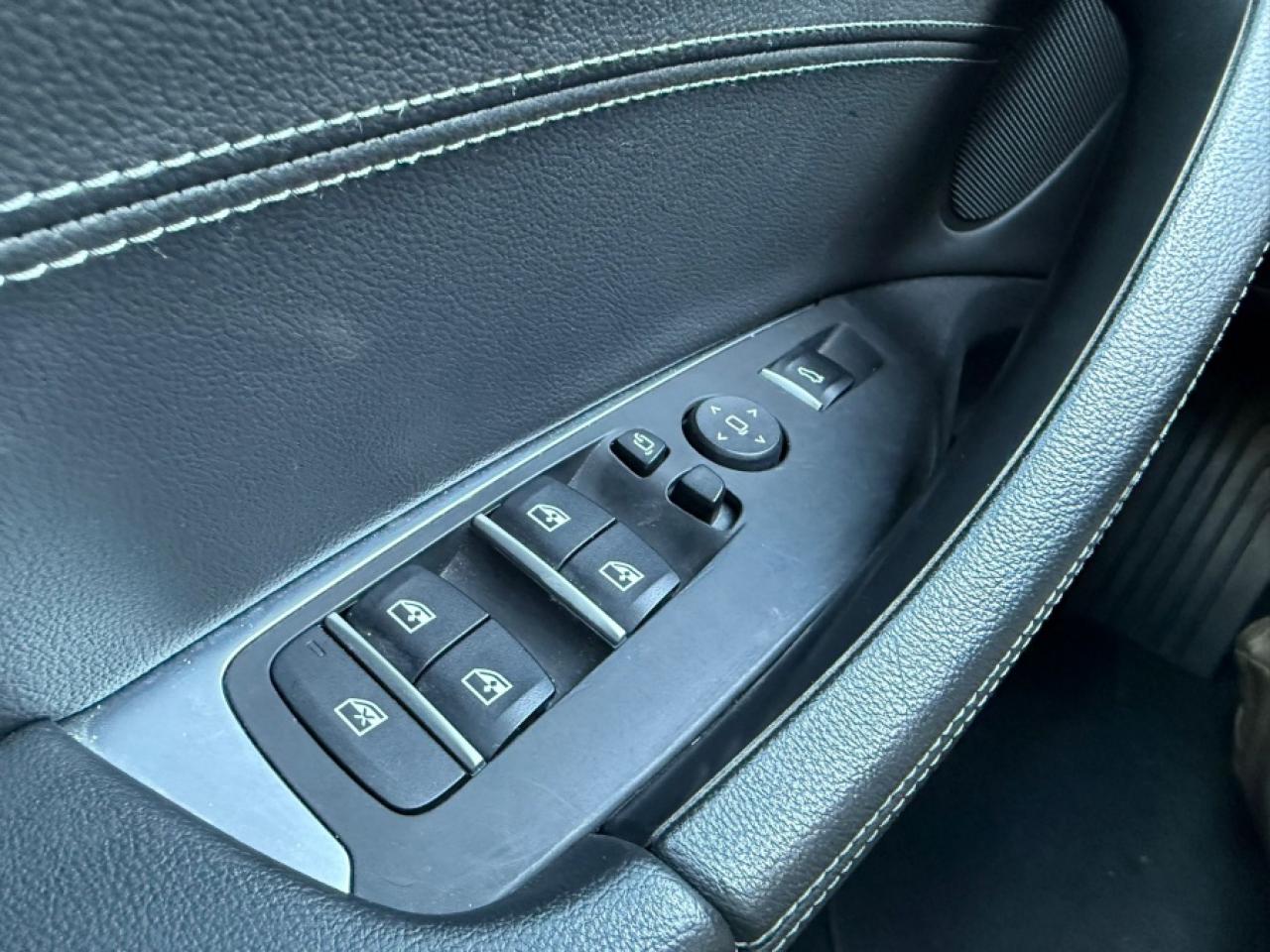 2021 BMW X4 XDRIVE30I/ PANO SUNROOF/ BLINDSPOT SIGNALS/ - Photo #22