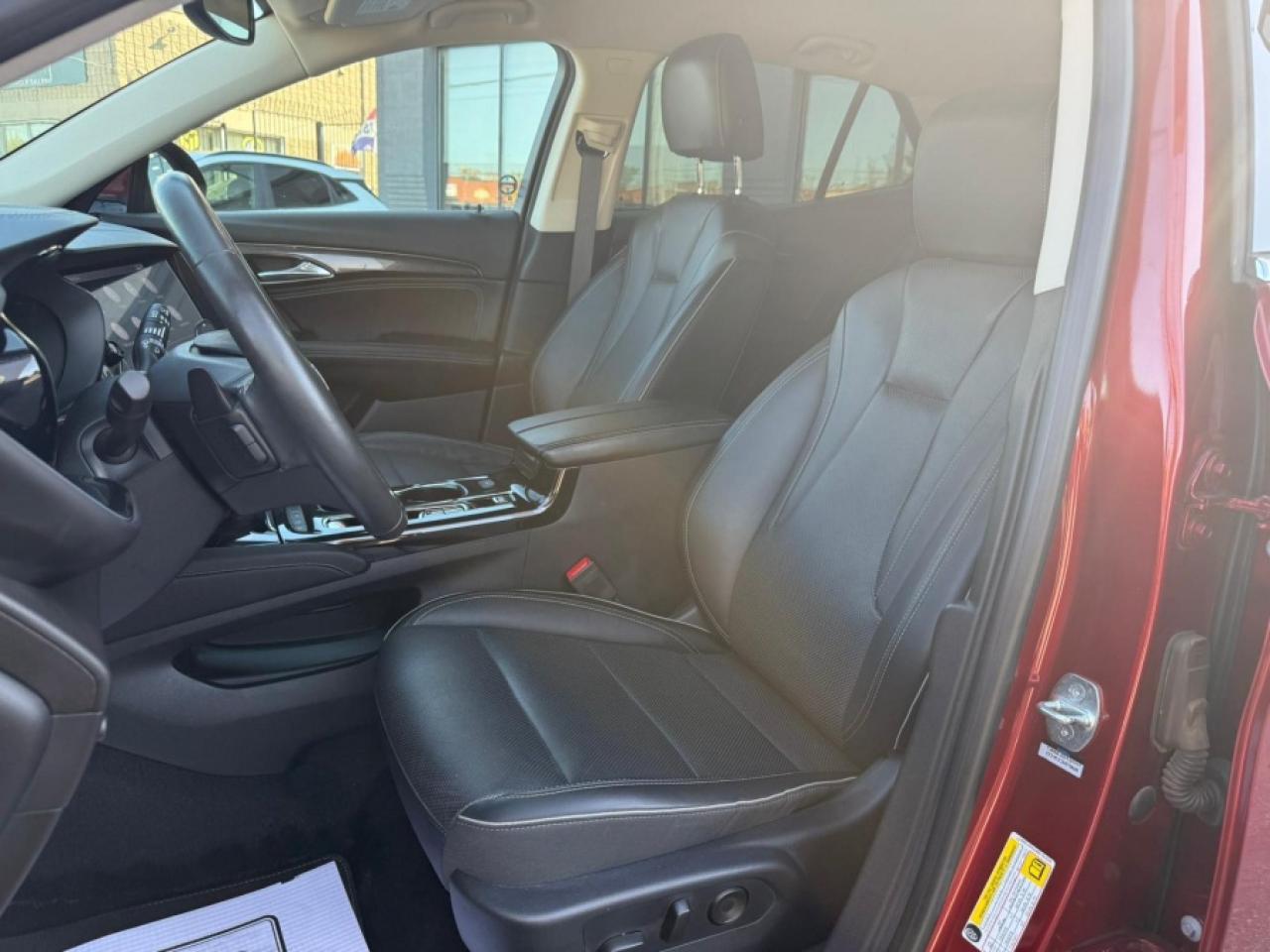 2021 Buick Envision ESSENCE/ LEATHER/ REAR CAMERA/ CARPLAY - Photo #11
