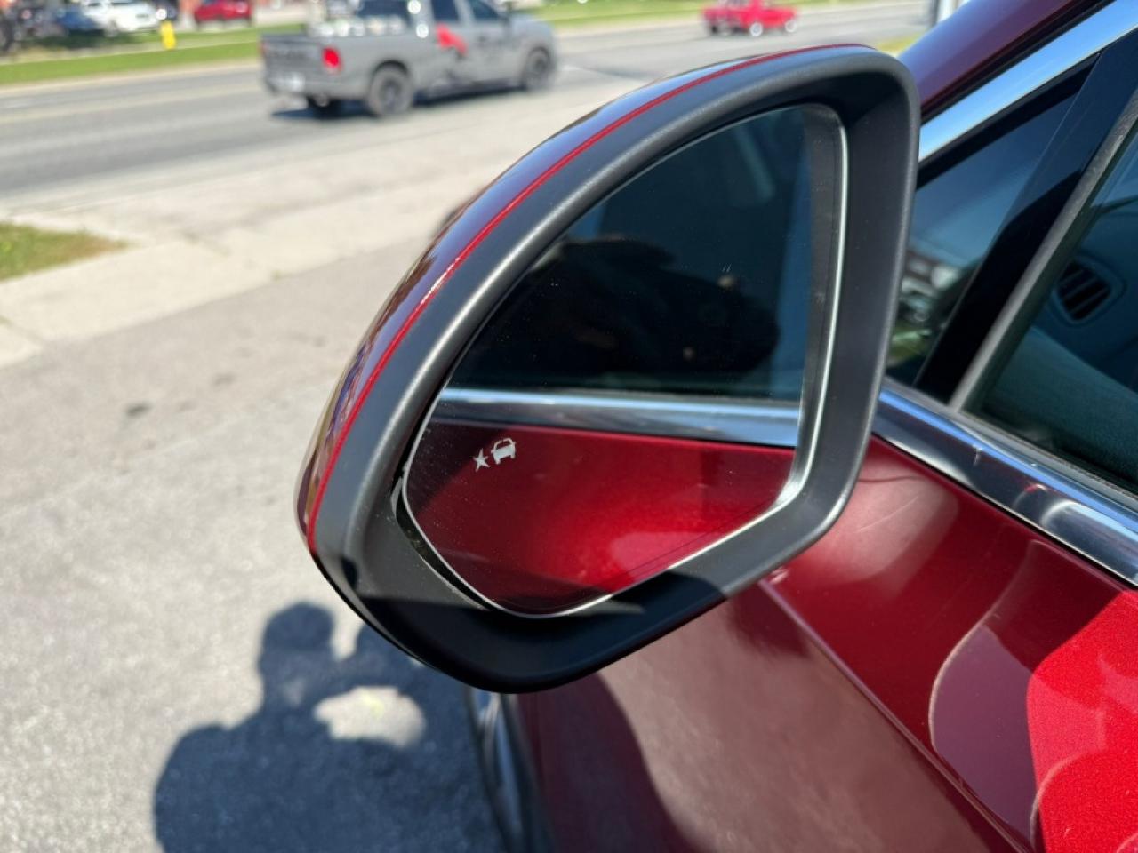 2021 Buick Envision ESSENCE/ LEATHER/ REAR CAMERA/ CARPLAY - Photo #18