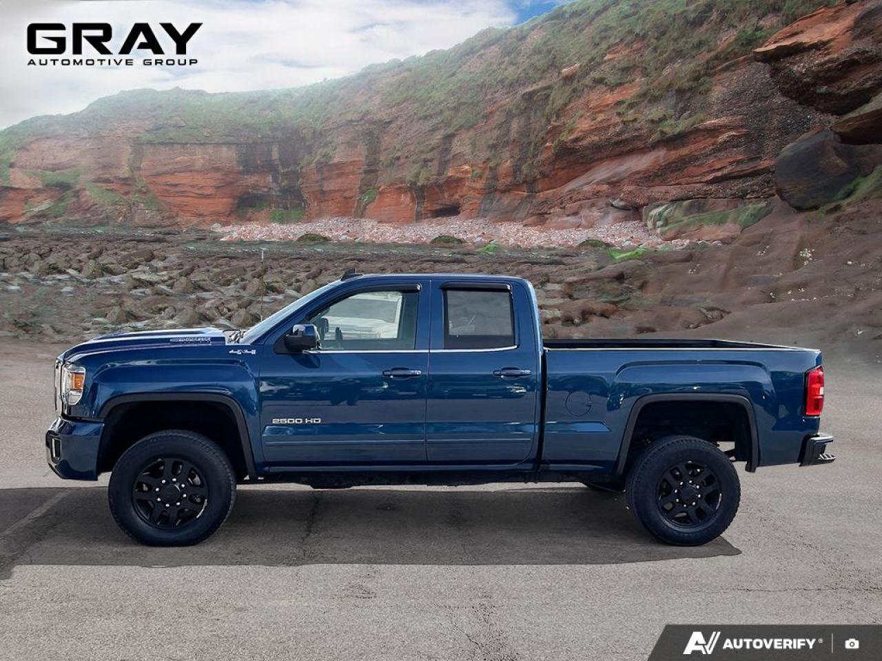 2017 GMC Sierra 2500 SLE/DIESEL/CERTIFIED - Photo #2