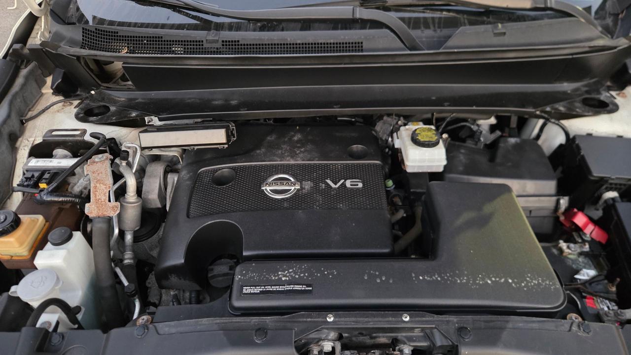 2016 Nissan Pathfinder SL PREMIUM - Photo #25