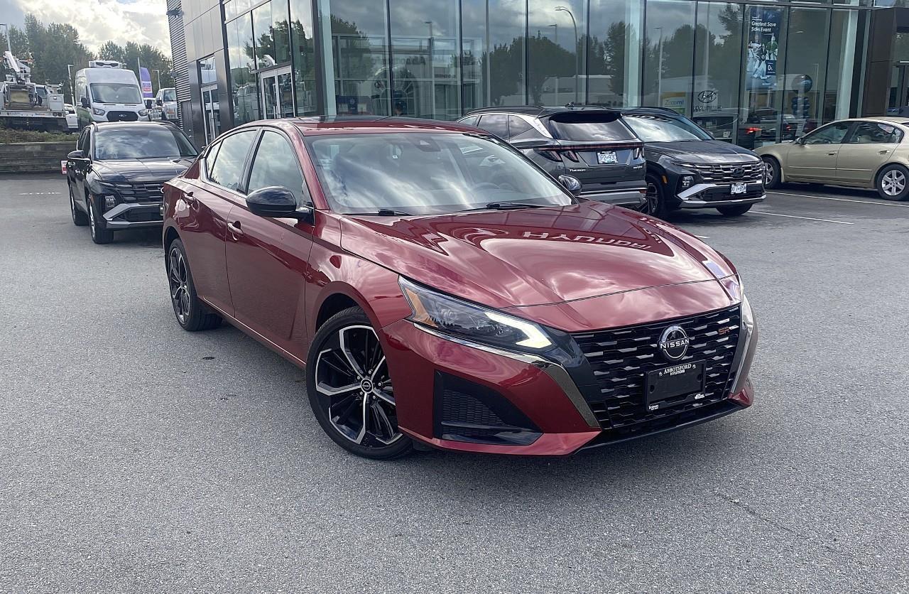 Used 2023 Nissan Altima SR for sale in Abbotsford, BC