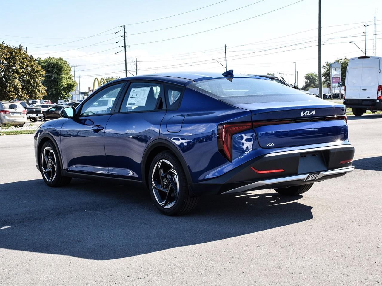 2025 Kia K4 EX Photo3