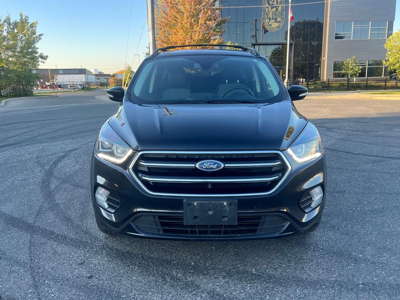 2017 Ford Escape 4WD 4DR TITANIUM - Photo #5