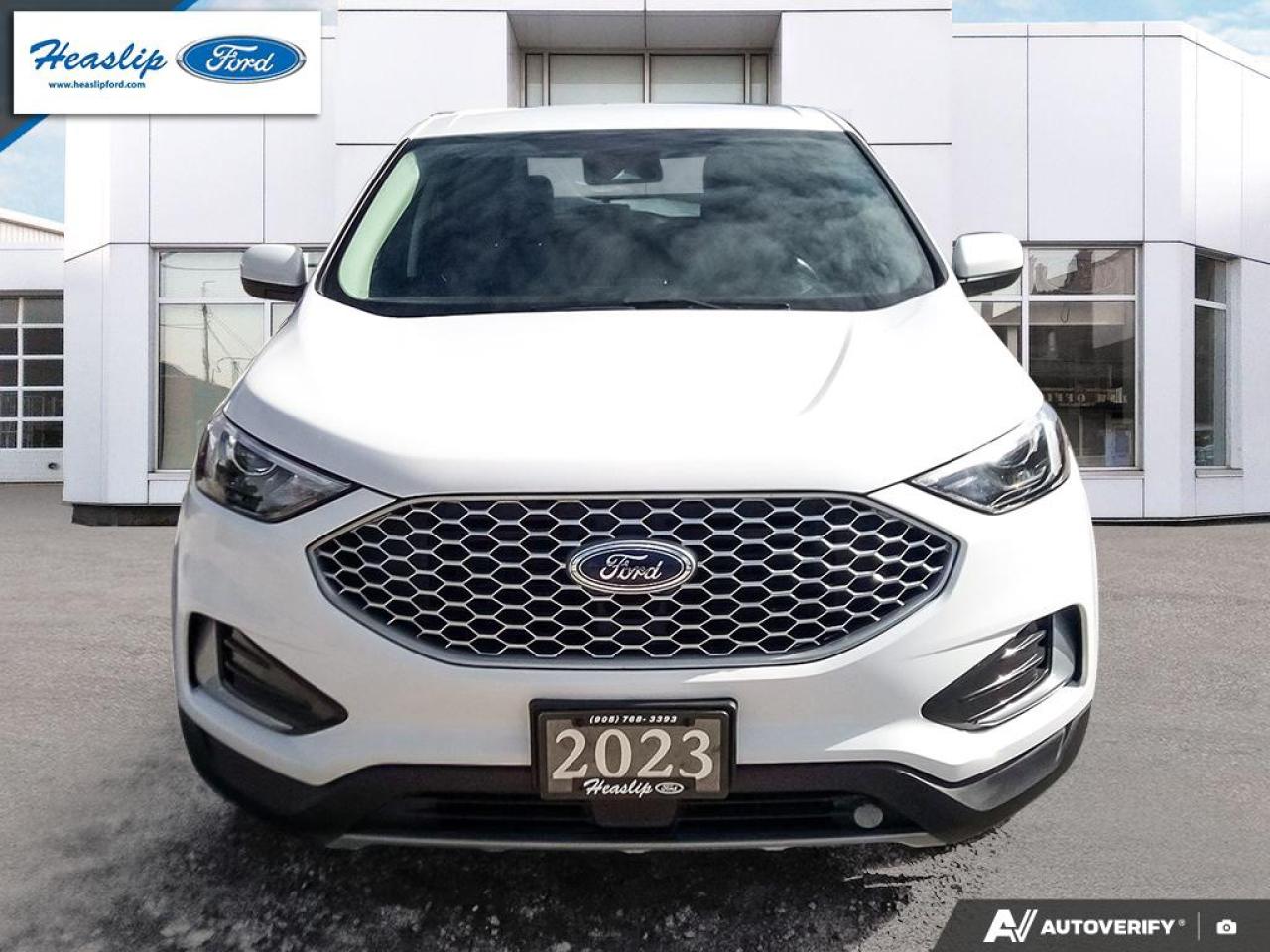 2023 Ford Edge SEL Photo1