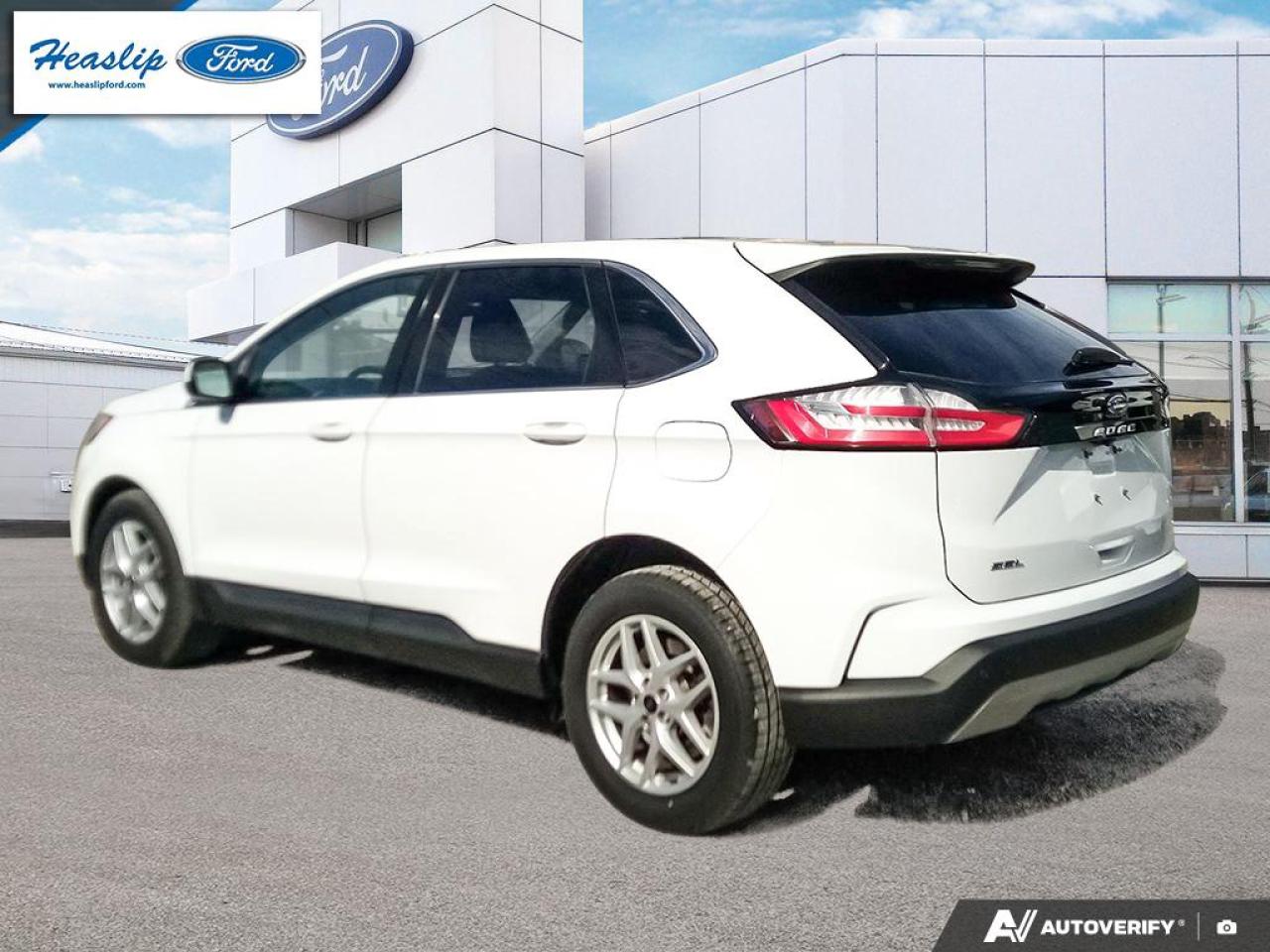 2023 Ford Edge SEL Photo