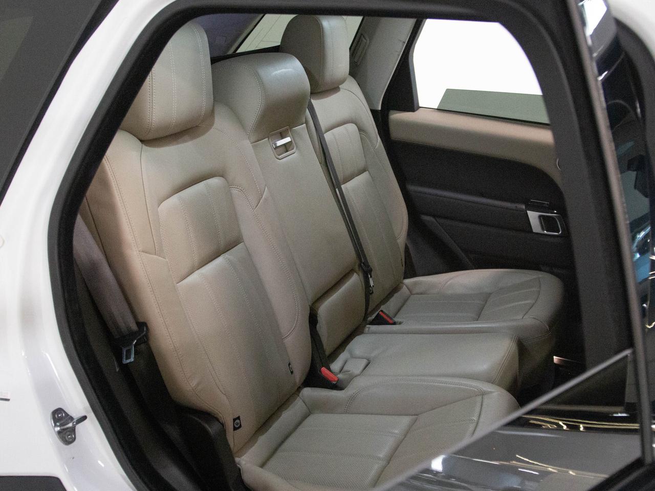 2022 Land Rover Range Rover Sport MHEV HSE | 7 PASS | ENTERTAINMENT PKG | 20" RIM Photo