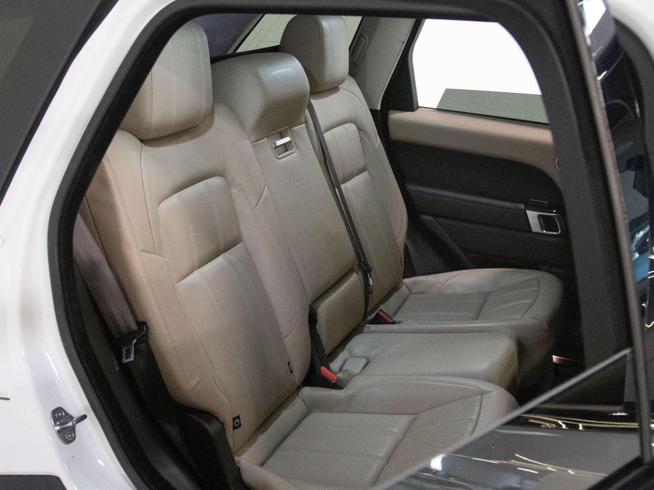 2022 Land Rover Range Rover Sport MHEV HSE | 7 PASS | ENTERTAINMENT PKG | 20" RIM Photo