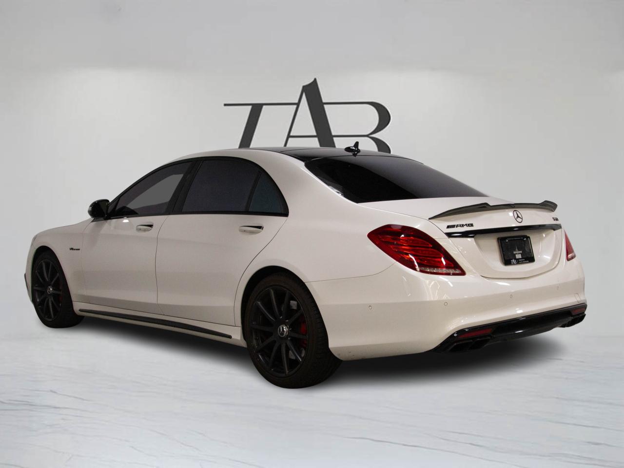 2017 Mercedes-Benz S-Class 63 | AMG | INTELLIGENT DRIVE | PREMIUM & NIGHT PKG Photo4