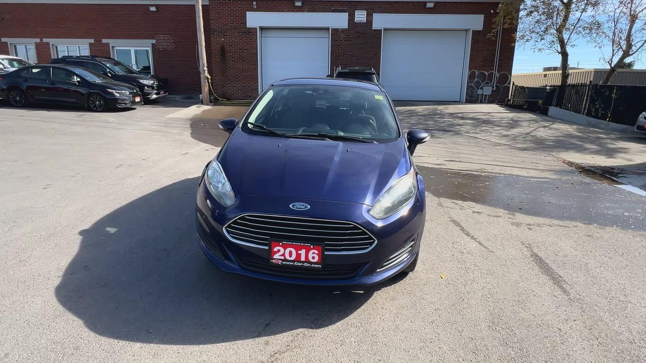 2016 Ford Fiesta SE| CERTIFIED LOW KMS!| AUTO| BLUETOOTH| HTD SEATS Photo