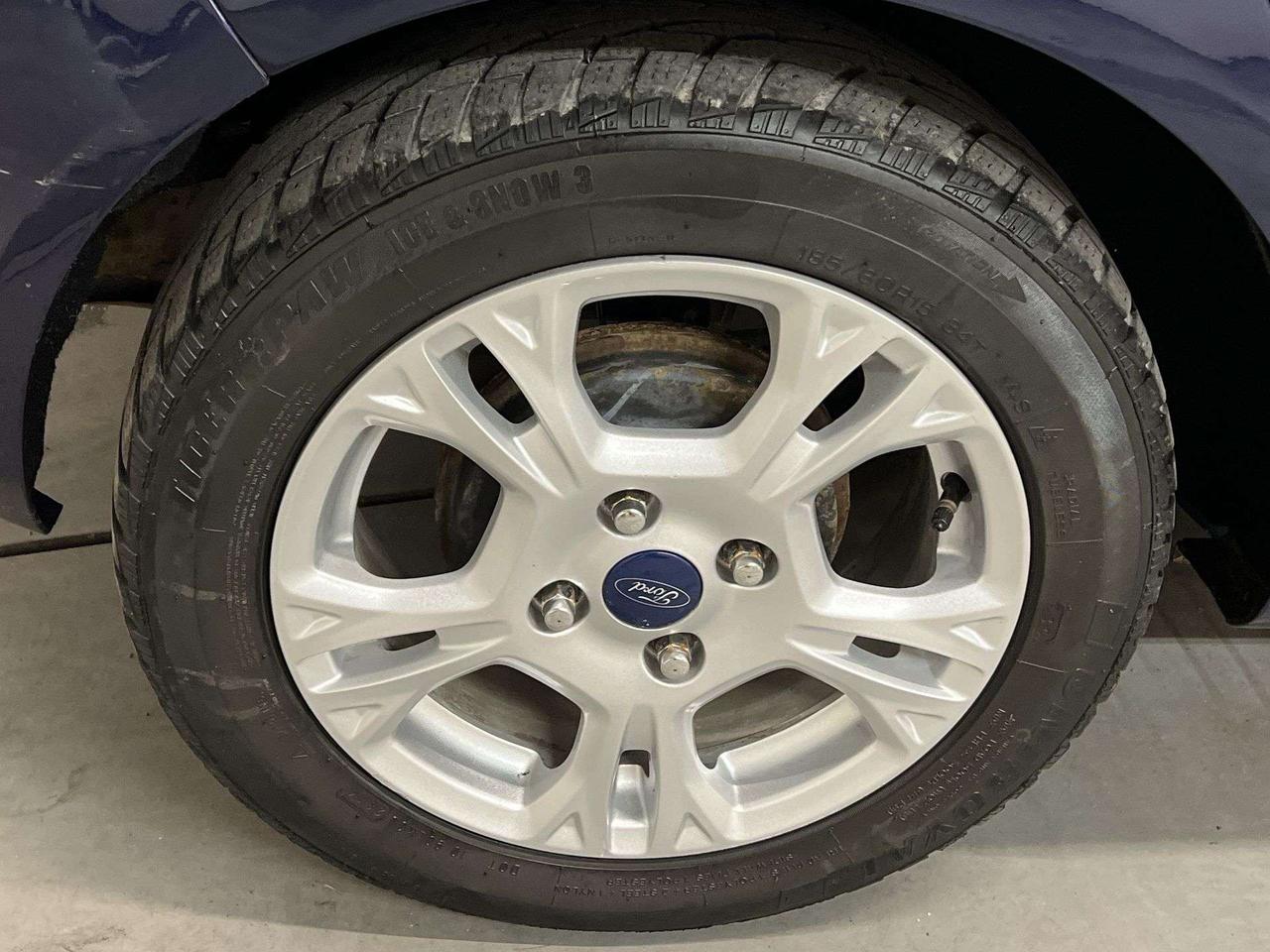 2016 Ford Fiesta SE| CERTIFIED LOW KMS!| AUTO| BLUETOOTH| HTD SEATS Photo