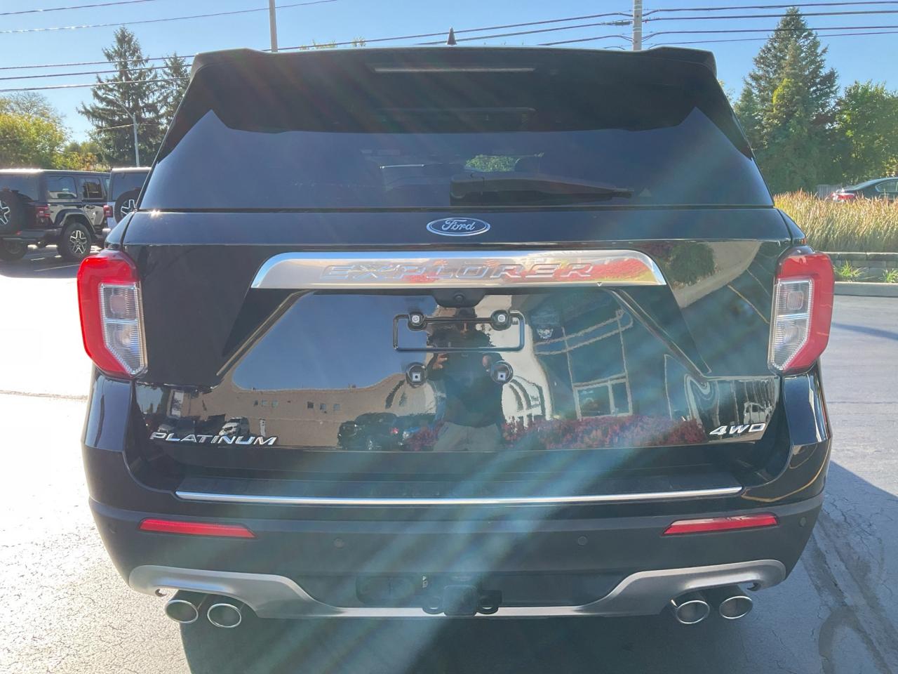 2022 Ford Explorer TECH PKG / B&O AUDIO / RMT START / TRAILER TOW Photo