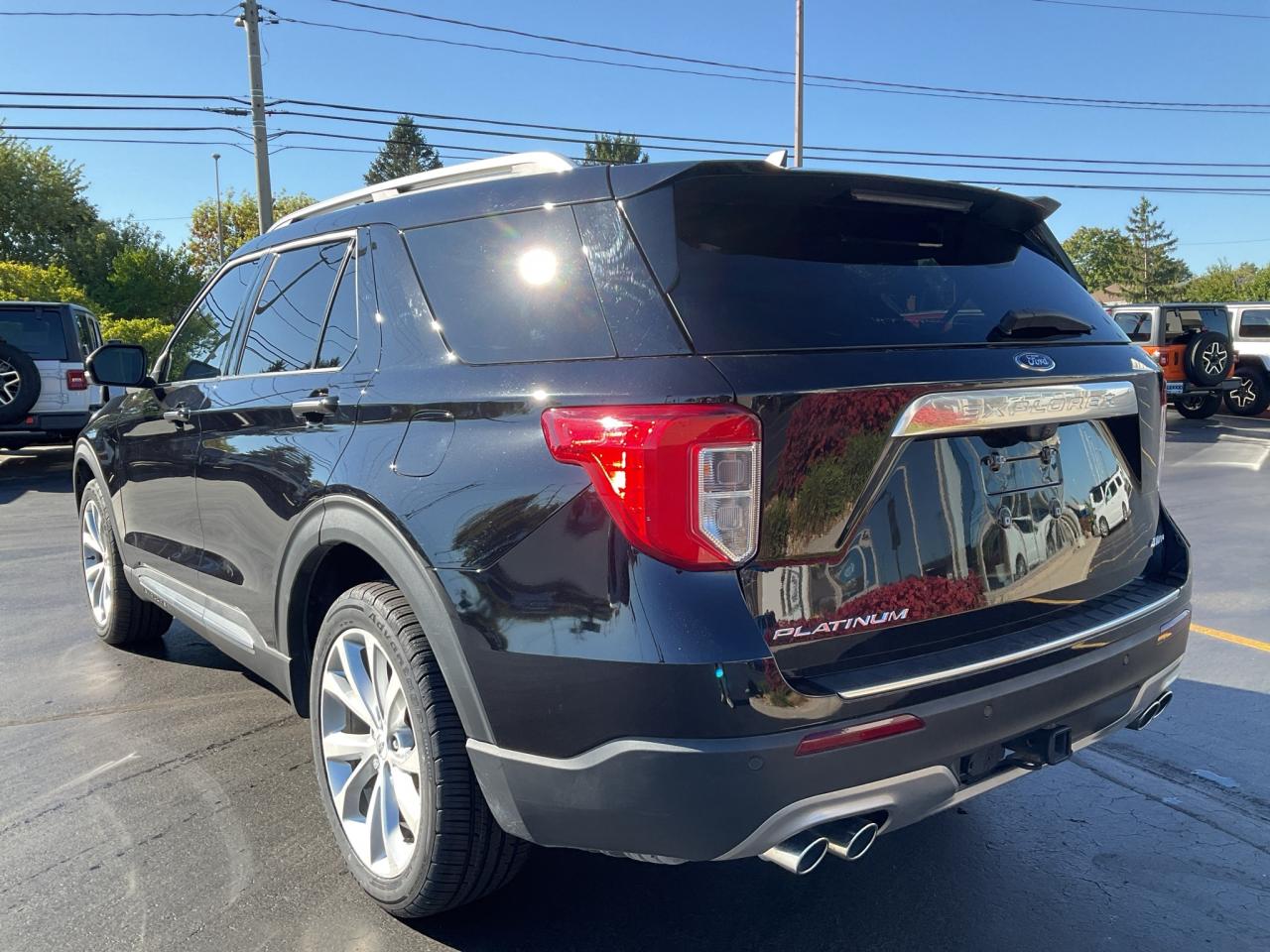 2022 Ford Explorer TECH PKG / B&O AUDIO / RMT START / TRAILER TOW Photo