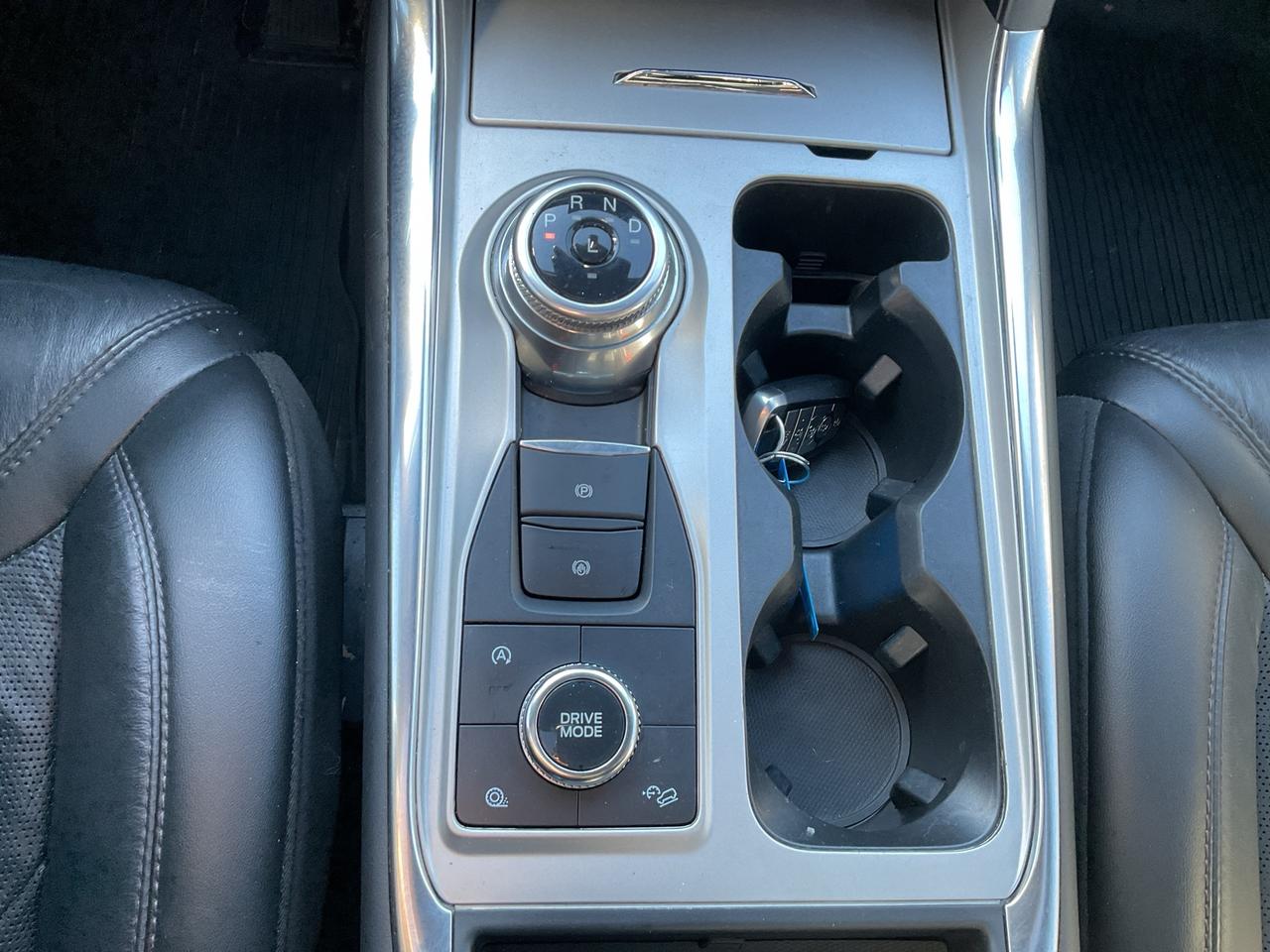 2022 Ford Explorer TECH PKG / B&O AUDIO / REMOTE START / TRAILER TOW Photo