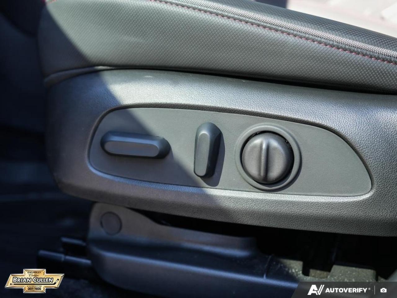 2023 Chevrolet TrailBlazer RS AWD 4dr RS Photo