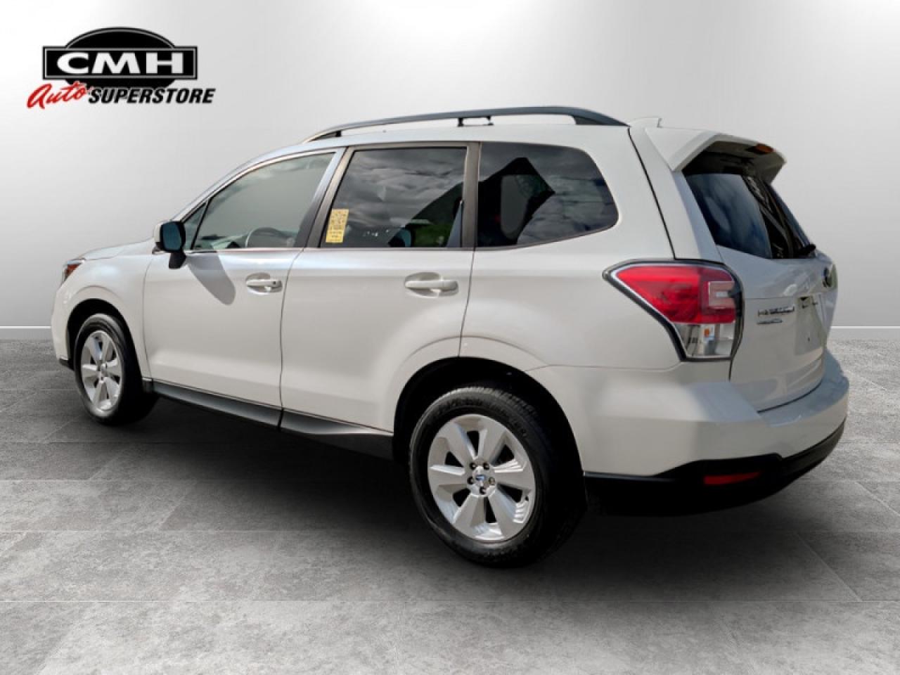 2018 Subaru Forester 2.5i Convenience  **VERY LOW KMS** Photo