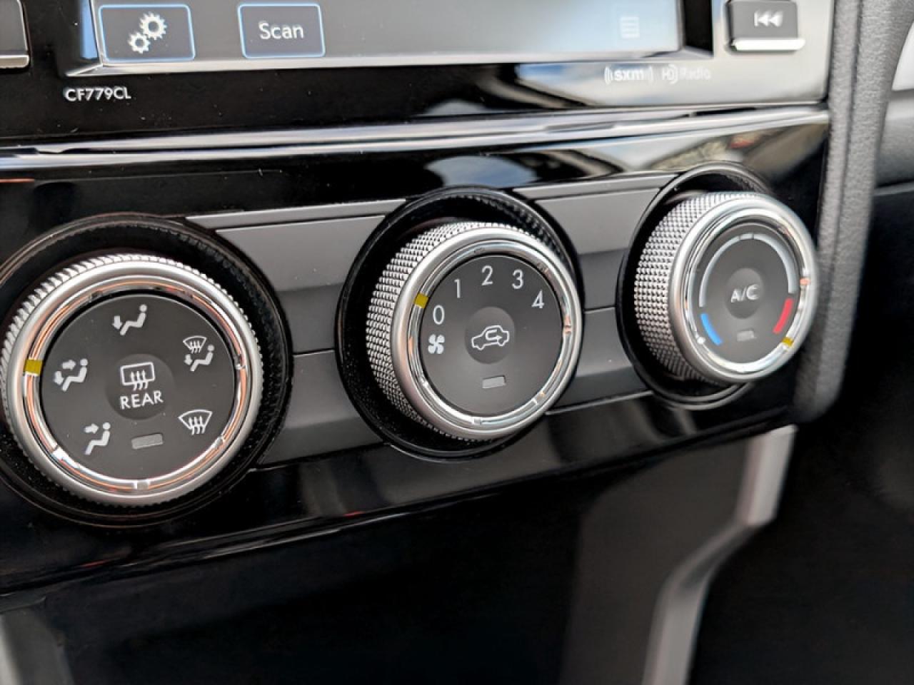 2018 Subaru Forester 2.5i Convenience  **VERY LOW KMS** Photo