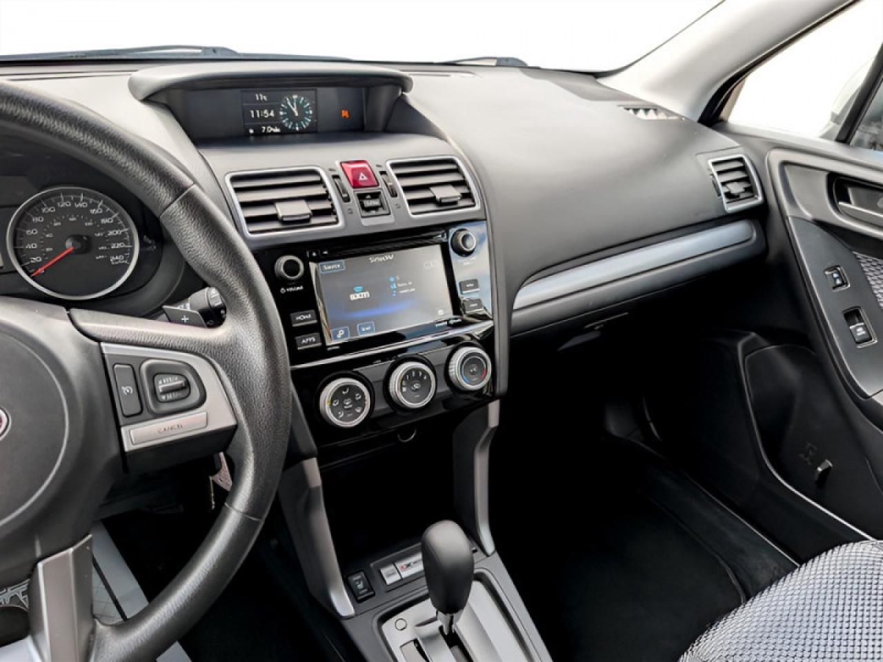 2018 Subaru Forester 2.5i Convenience  **VERY LOW KMS** Photo