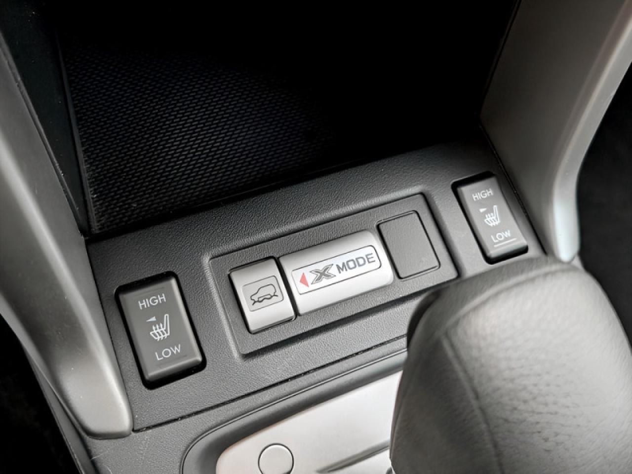 2018 Subaru Forester 2.5i Convenience  **VERY LOW KMS** Photo