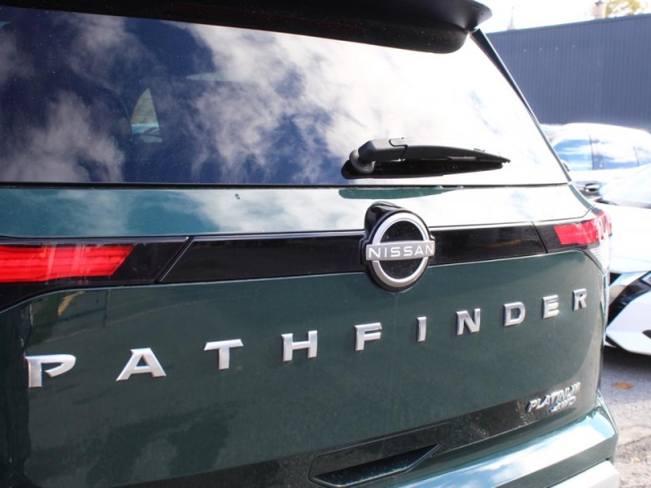 2023 Nissan Pathfinder Platinum  - Cooled Seats Photo