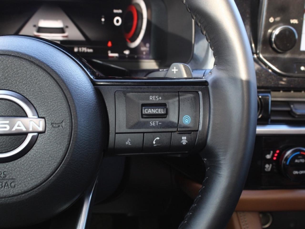 2023 Nissan Pathfinder Platinum  - Cooled Seats Photo