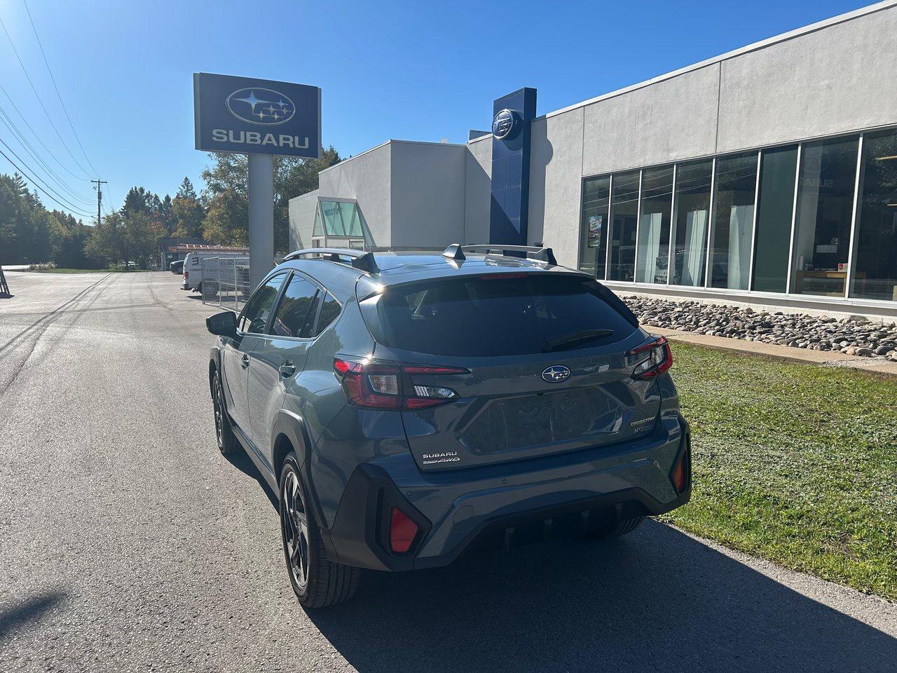 2024 Subaru XV Crosstrek Limited Photo2